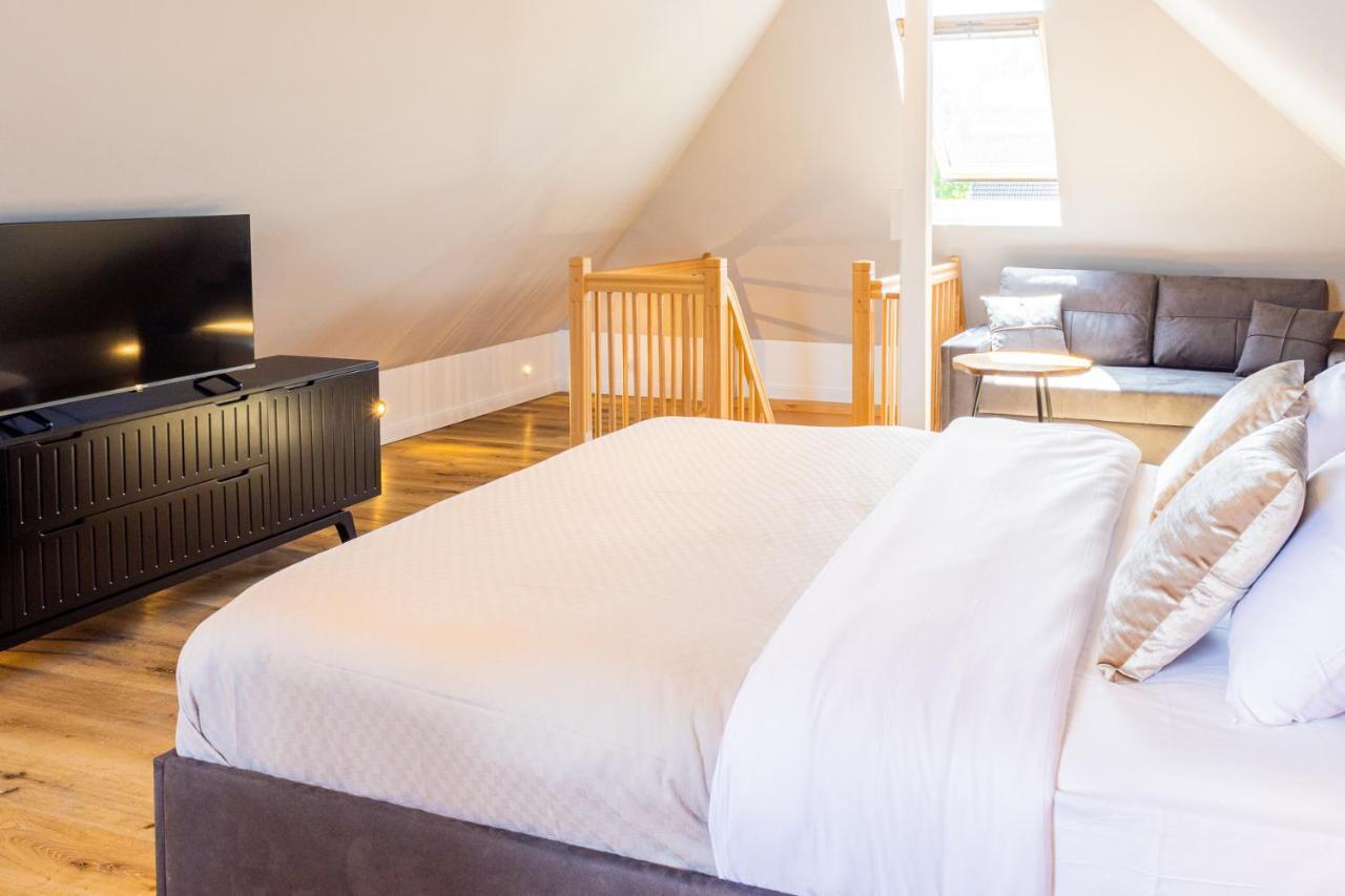 Moderne Maisonette Ferienwohnung Mit Gartenzugang, Nur 7 Gehminuten Zum Strand, Parkplatz & Fahrradunterstellplatz Шарбойц Экстерьер фото