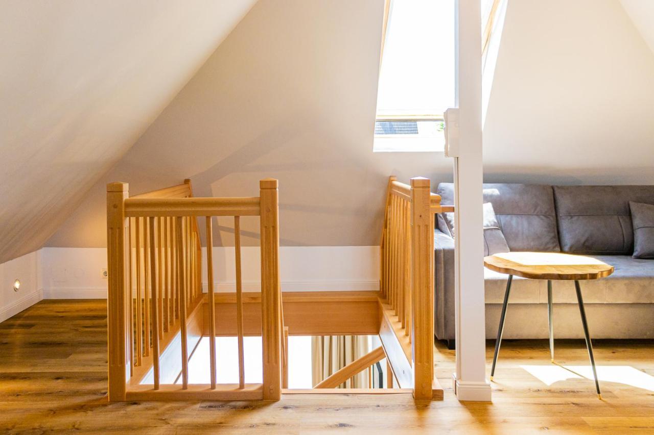Moderne Maisonette Ferienwohnung Mit Gartenzugang, Nur 7 Gehminuten Zum Strand, Parkplatz & Fahrradunterstellplatz Шарбойц Экстерьер фото
