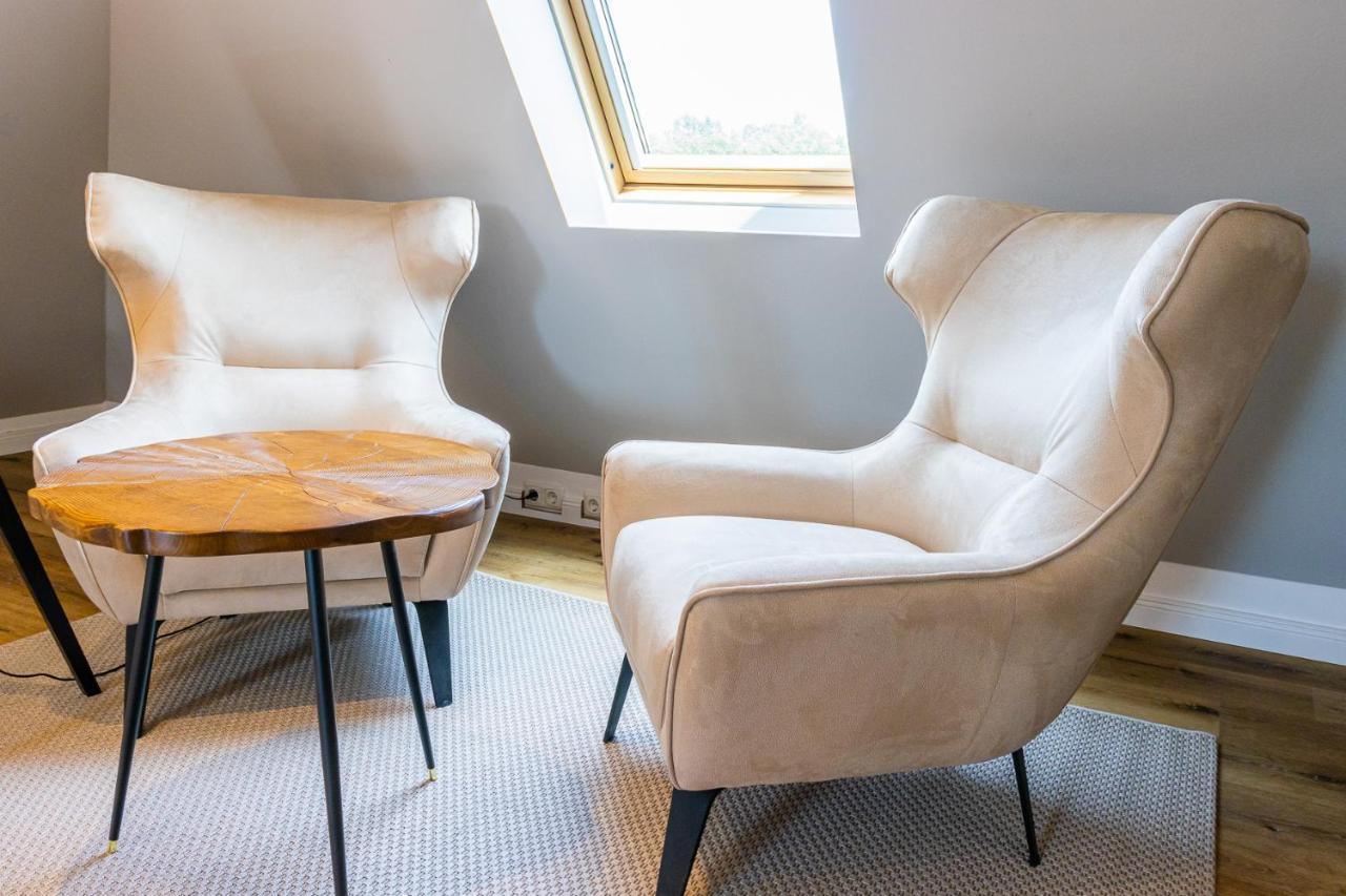 Moderne Maisonette Ferienwohnung Mit Gartenzugang, Nur 7 Gehminuten Zum Strand, Parkplatz & Fahrradunterstellplatz Шарбойц Экстерьер фото