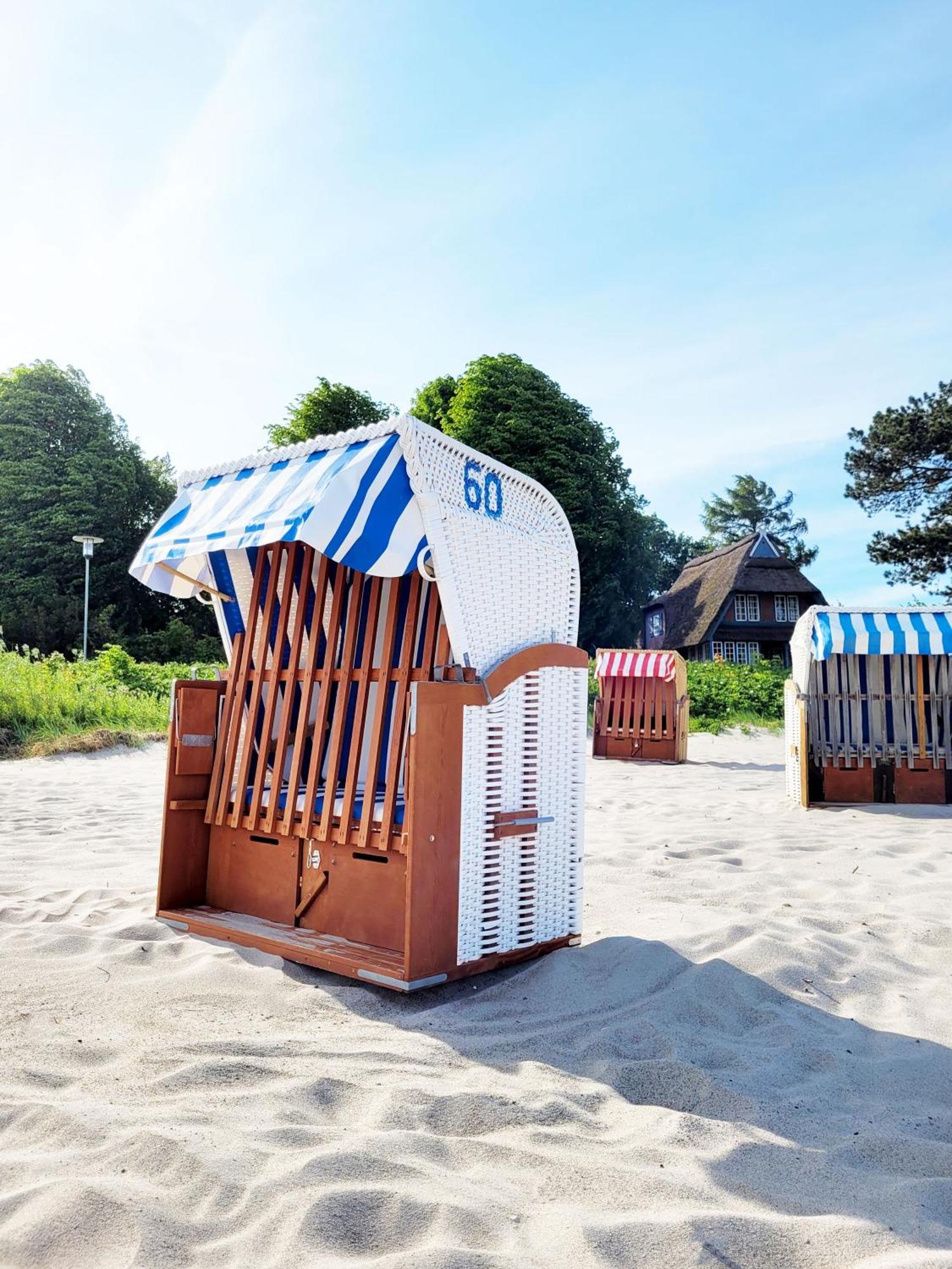 Moderne Maisonette Ferienwohnung Mit Gartenzugang, Nur 7 Gehminuten Zum Strand, Parkplatz & Fahrradunterstellplatz Шарбойц Экстерьер фото
