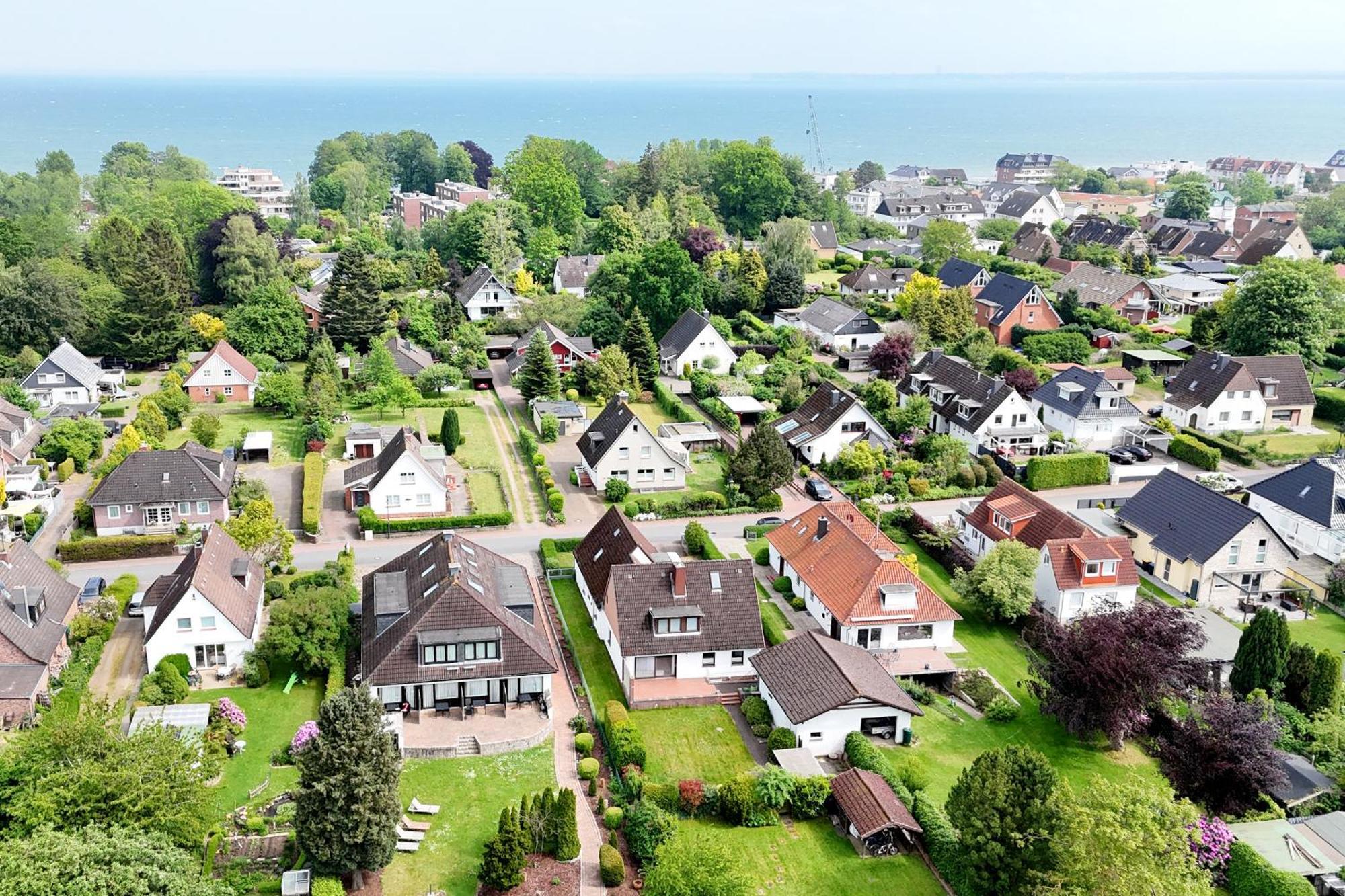 Moderne Maisonette Ferienwohnung Mit Gartenzugang, Nur 7 Gehminuten Zum Strand, Parkplatz & Fahrradunterstellplatz Шарбойц Экстерьер фото